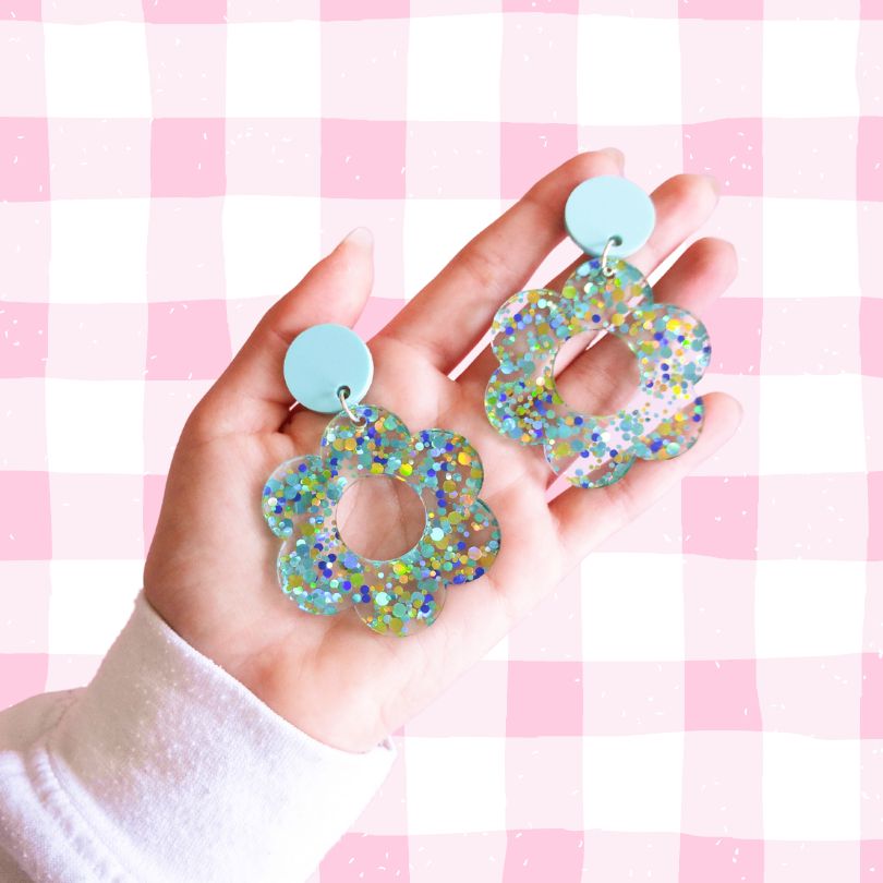 Bubble Glitter Daisy Dangles