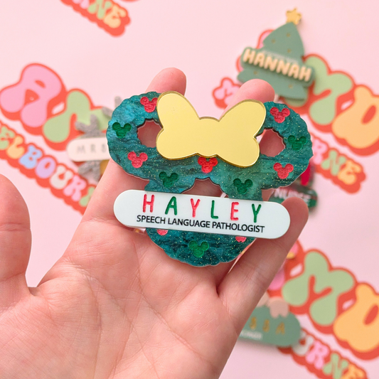 Minnie Ears Wreath Name Badge